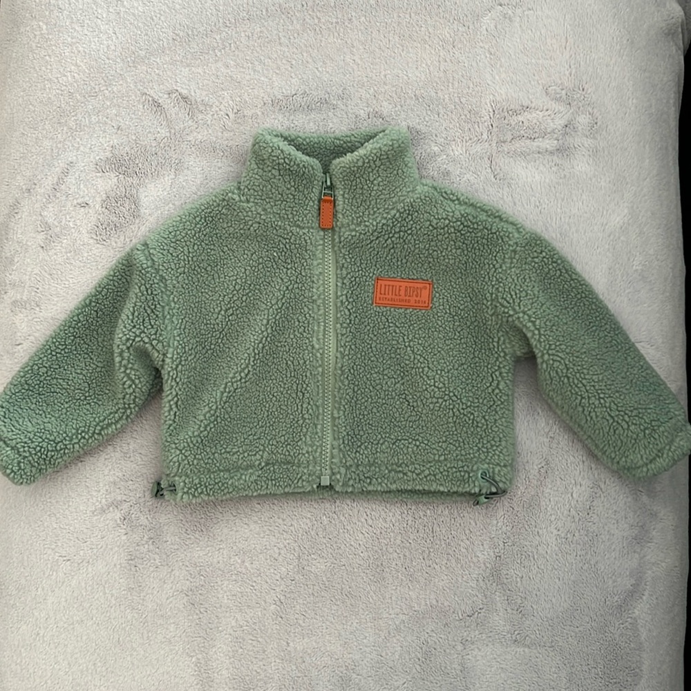 NWOT Little Bispy Sherpa jacket green zipper and adjustable waist 3-6m